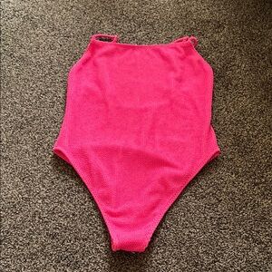 Skatie Resa One Piece